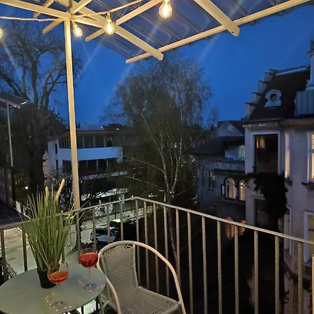 Pulaskiego 11m8 - Centrum Sopotu 1 Min Do Monciaka アパート